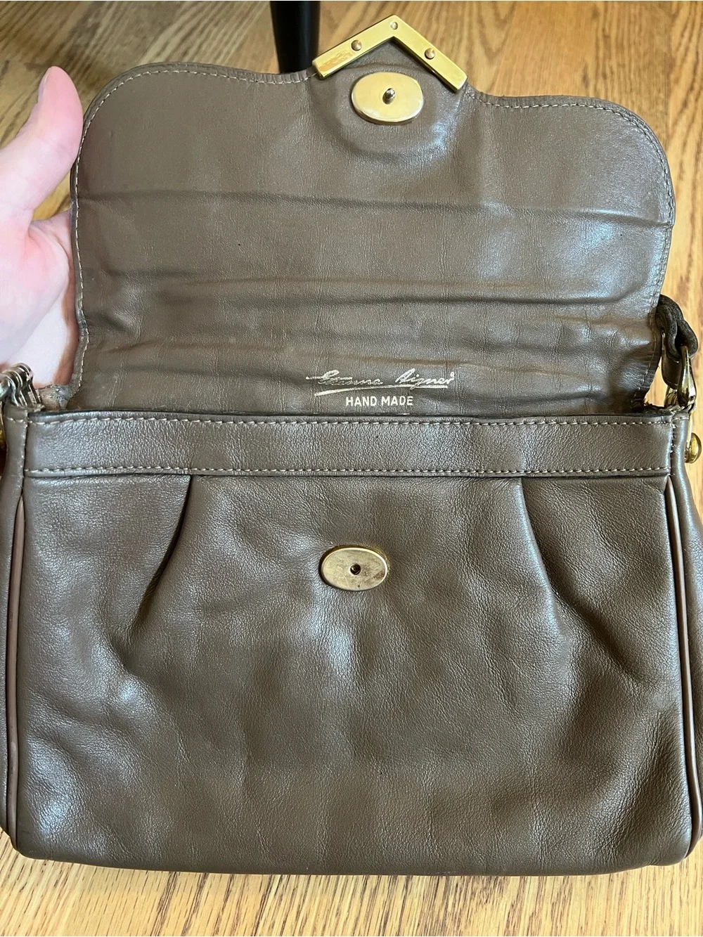 Etienne Aigner compact leather